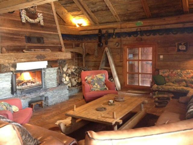 Reine Des Aravis - Chalet Isole 플루메 외부 사진