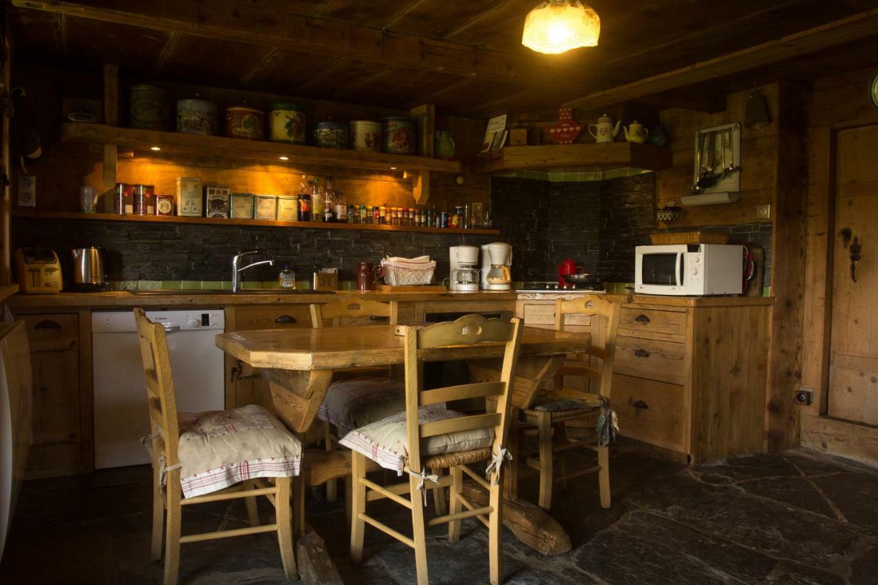 Reine Des Aravis - Chalet Isole 플루메 외부 사진